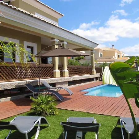 Em1177 - 2 Villa